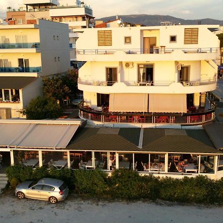 Hotel Ardiani Ксамил Екстериор снимка