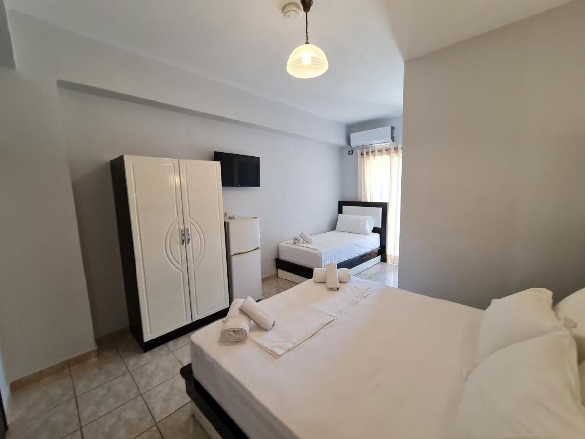 Hotel Ardiani Ксамил Екстериор снимка