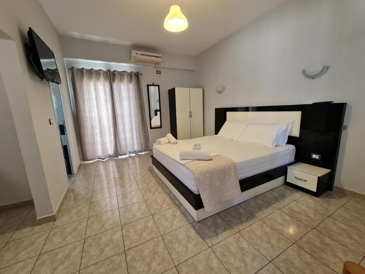 Hotel Ardiani Ксамил Екстериор снимка