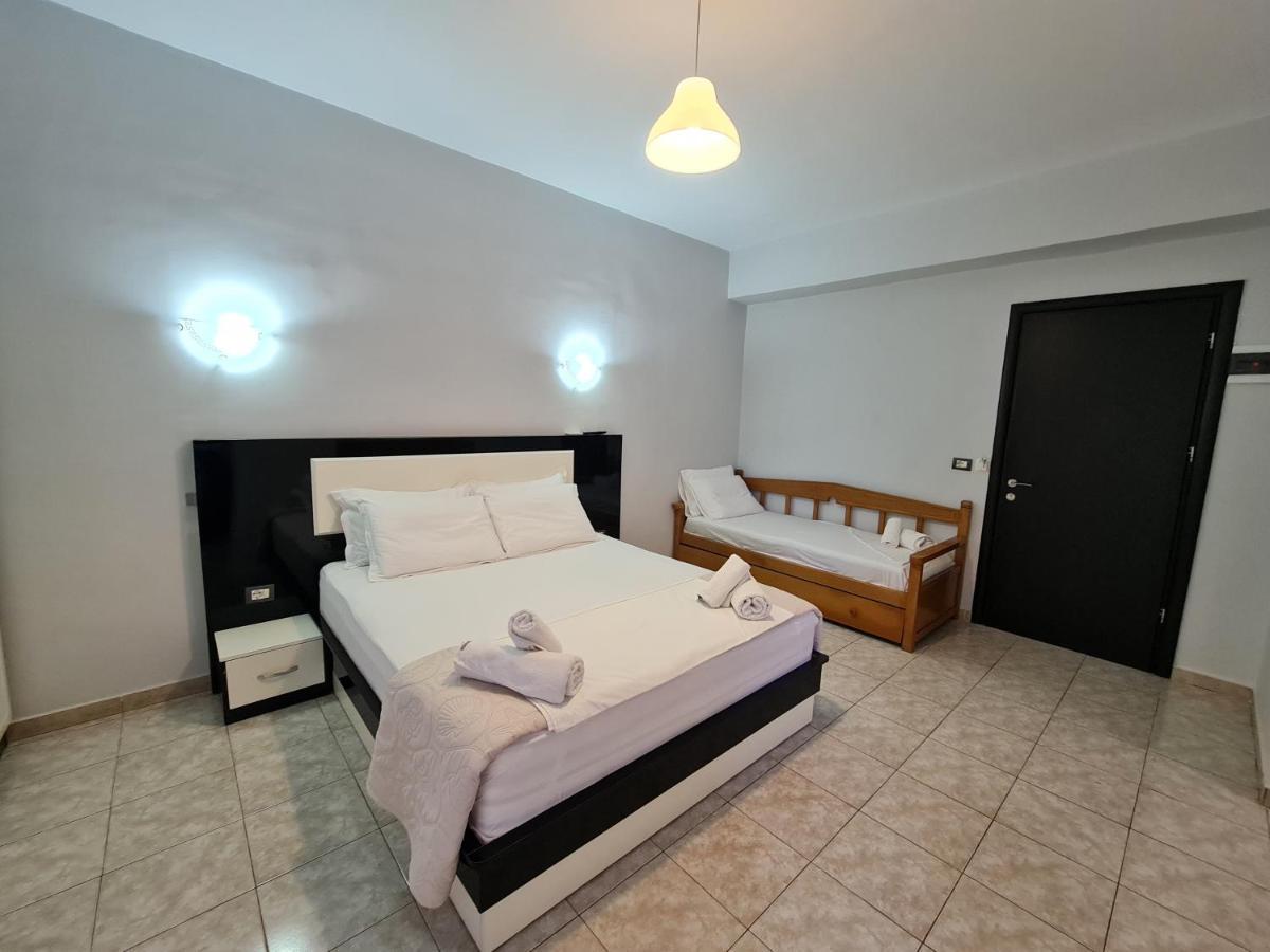 Hotel Ardiani Ксамил Екстериор снимка