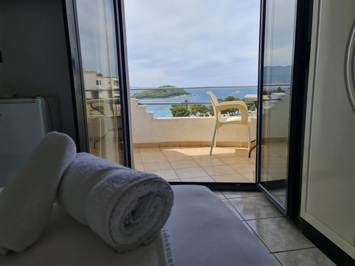 Hotel Ardiani Ксамил Екстериор снимка