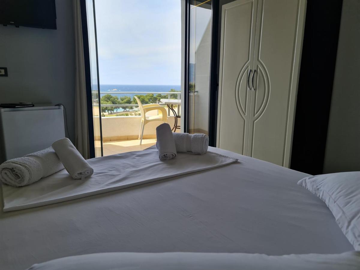 Hotel Ardiani Ксамил Екстериор снимка