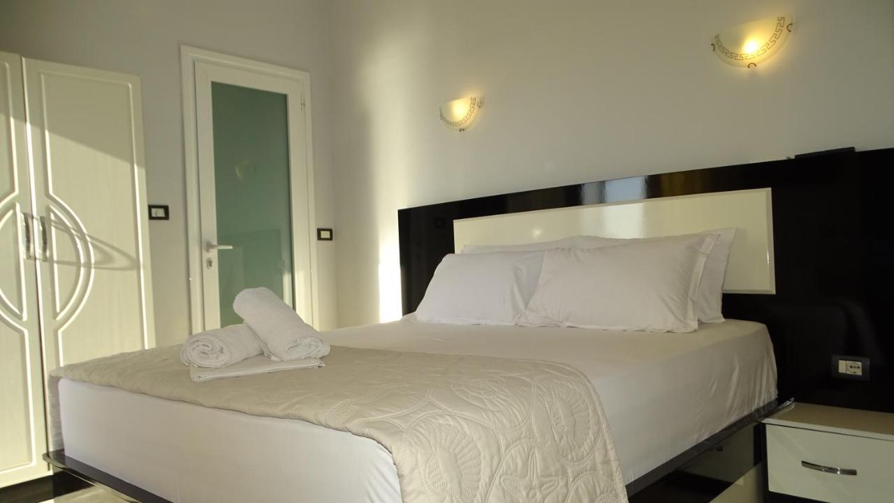Hotel Ardiani Ксамил Екстериор снимка