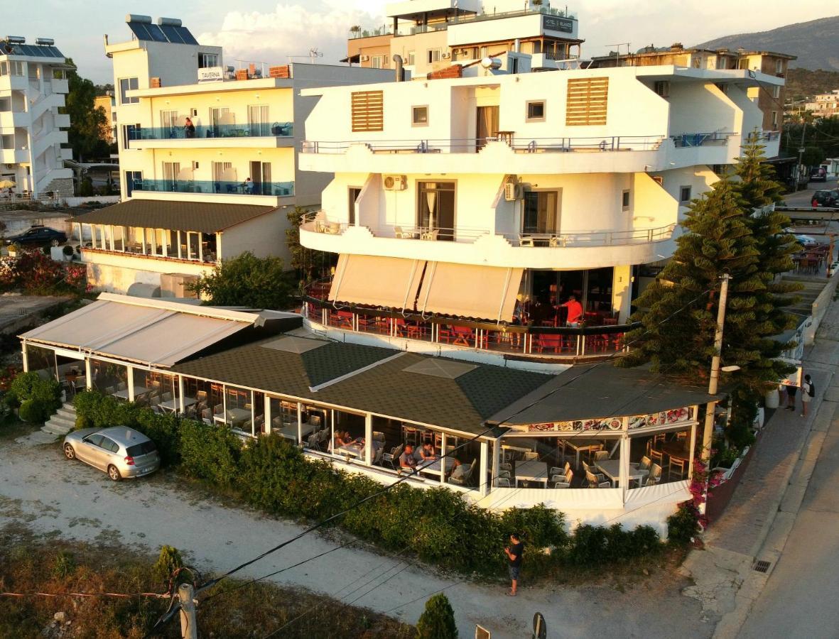 Hotel Ardiani Ксамил Екстериор снимка