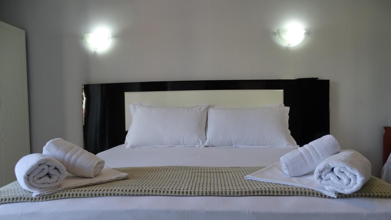 Hotel Ardiani Ксамил Екстериор снимка